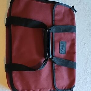 Pyrex Hot and Cold Casserole Pan With Burgundy Carrying Case